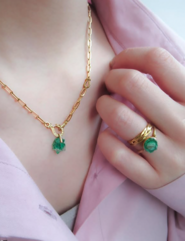 ふ*つ様 MONAKA jewellery エメラルド ネックレストップ モナカ